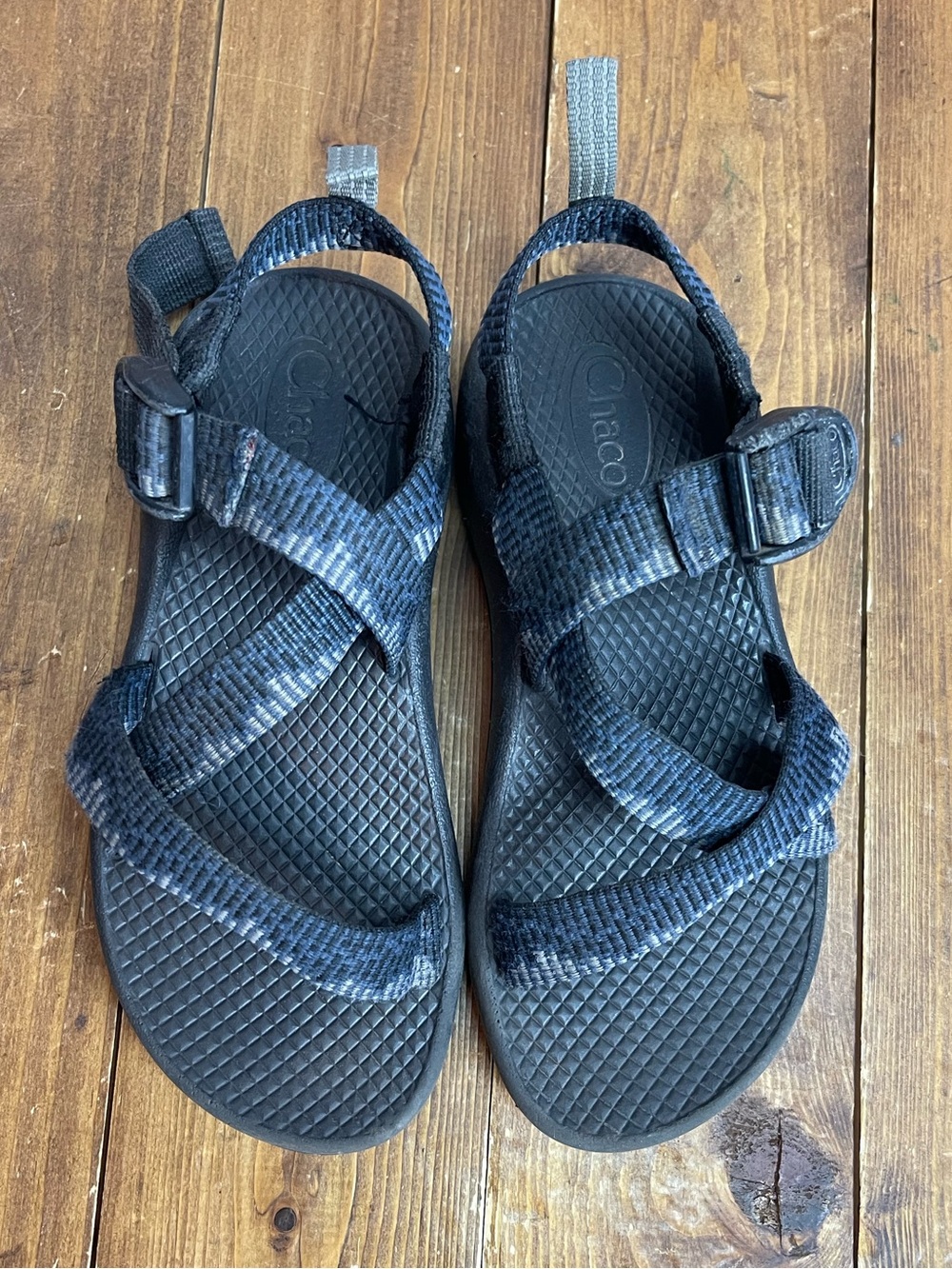 Chaco kids size 13 z/1 ecotread sandals gray navy and black